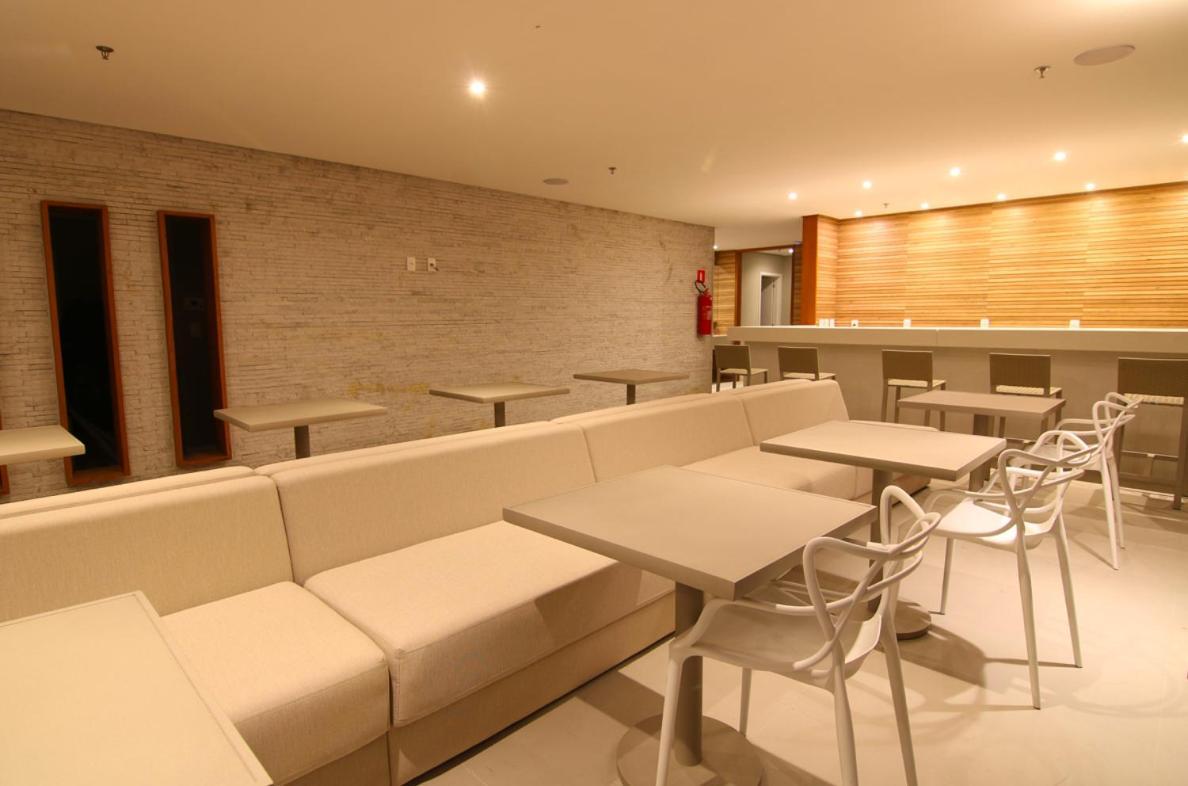 Apartment Flat Em *